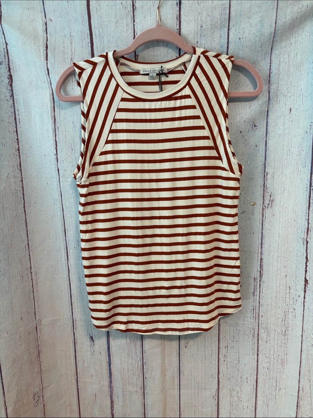 NWT Green Envelope Sleeveless Tee